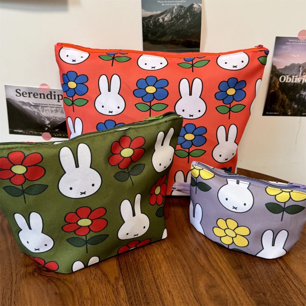 Kawaii Miffy Printed Three Pie - огляд і ціна Beauty Makeup Tool Collection