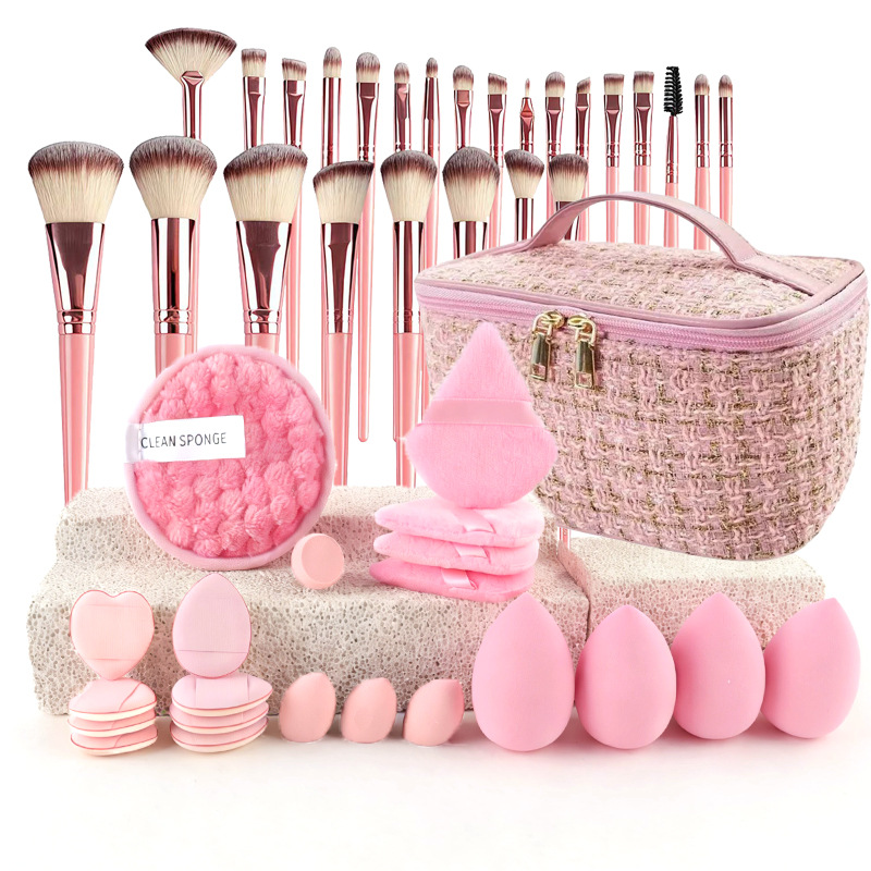 Makeup Brush Set Chic Fragranc - огляд і ціна Beauty Makeup Kit