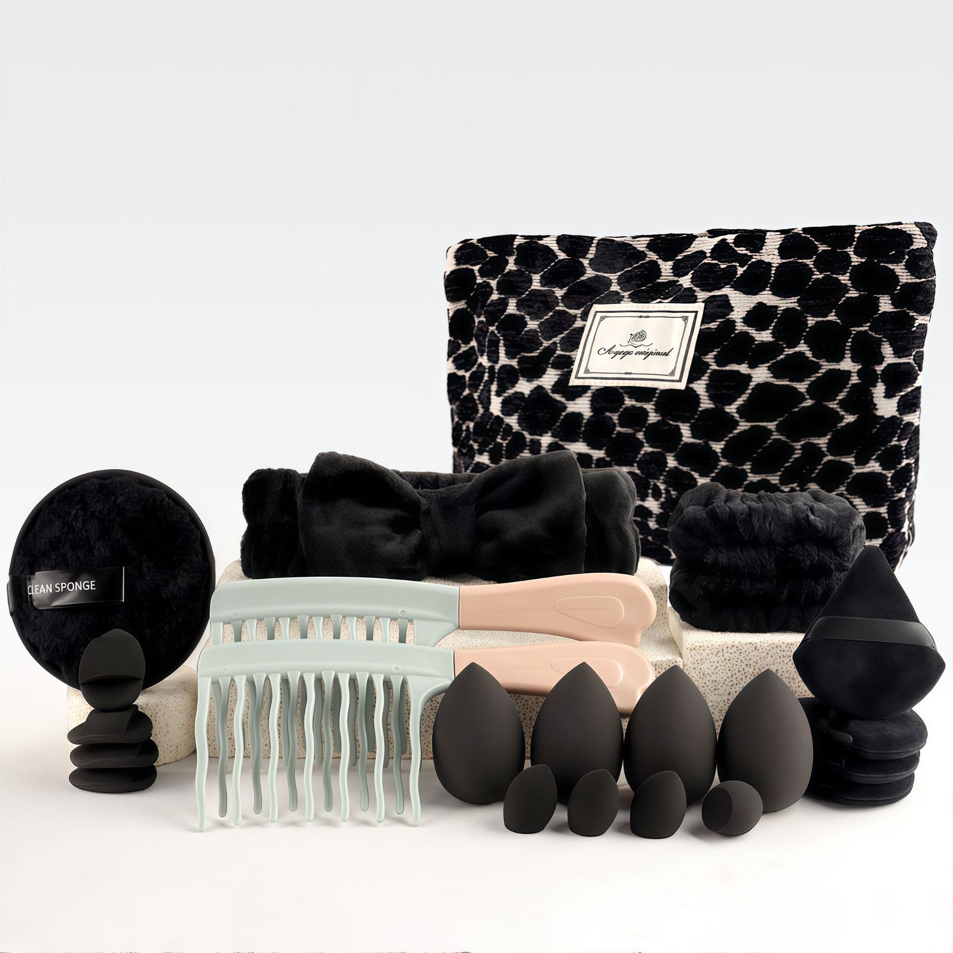 Makeup Brush Set Chic Fragranc - огляд і ціна Beauty Makeup Kit