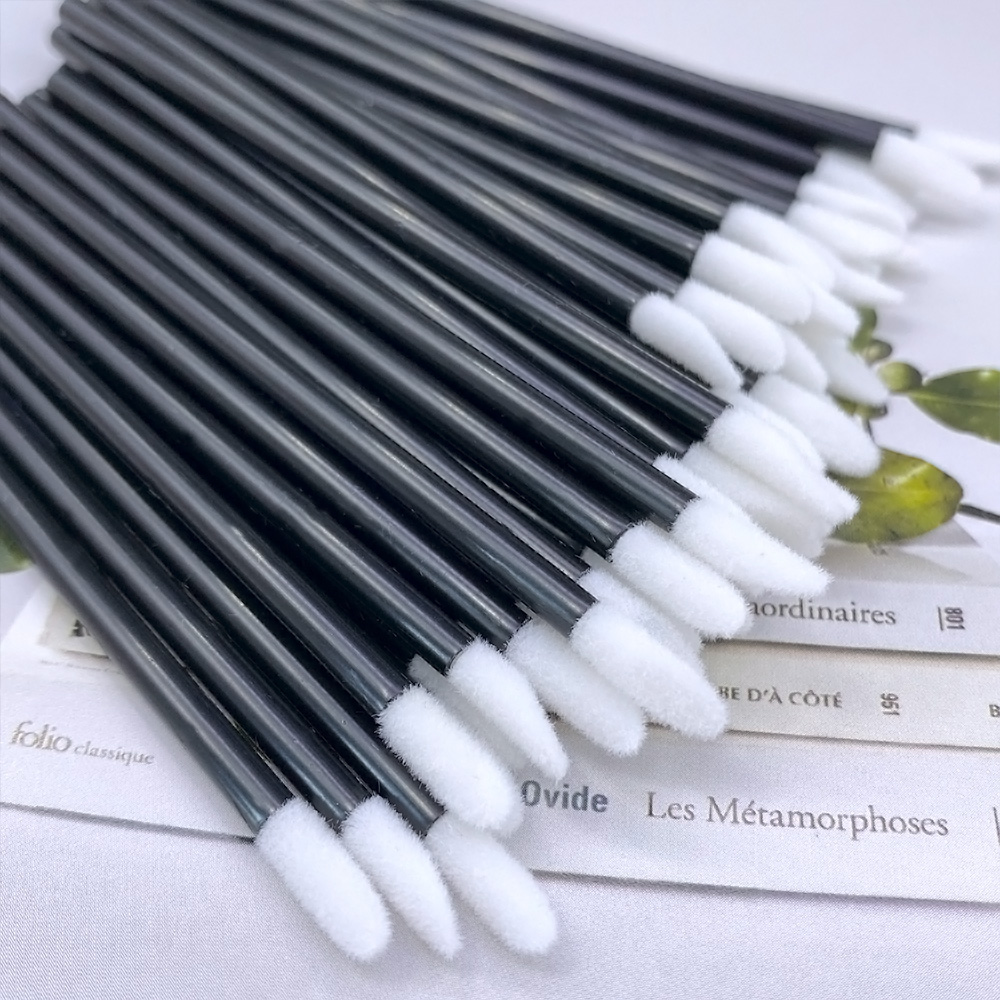 100Pcs Disposable Lip Brush Ey - огляд і ціна Beauty Kiss Makeup