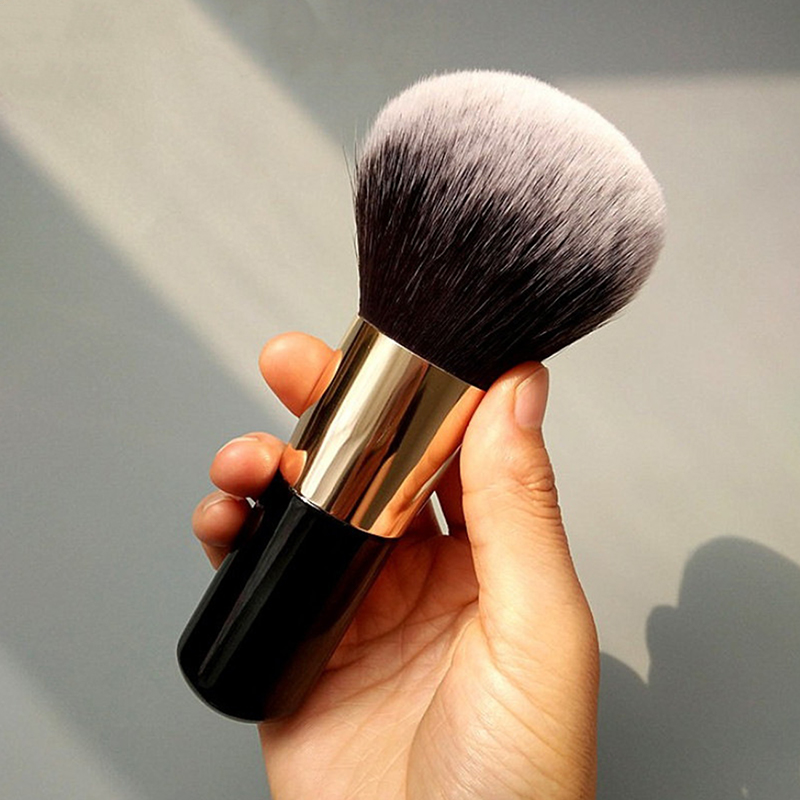 Soft Large Face Makeup Brush M - огляд і ціна Beauty Makeup Foundation