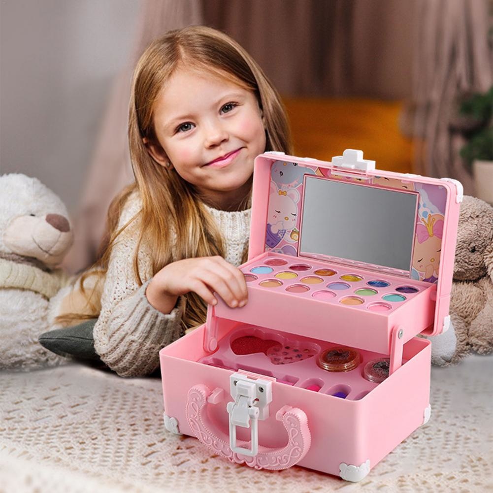 Children Makeup Set Lipstick M - огляд і ціна Beauty Kiss Makeup