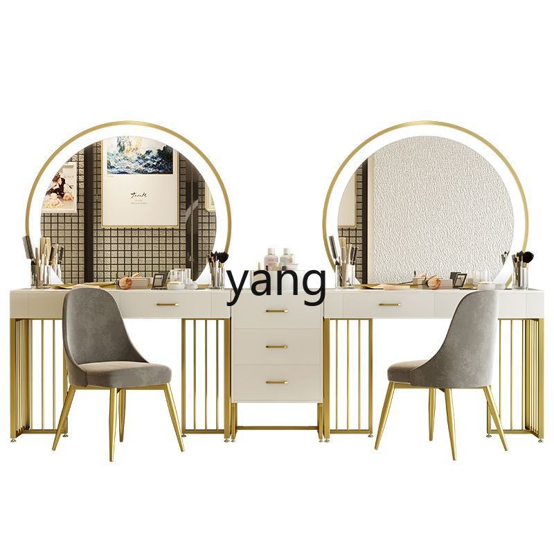 LMM light luxury marble beauty - огляд і ціна Beauty And Makeup Studio