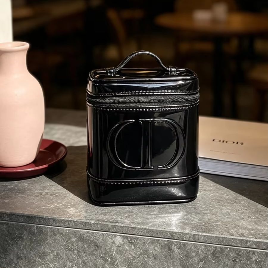 DIORs bag Black Mesh Women Bag - огляд і ціна Beauty Makeup Vanity